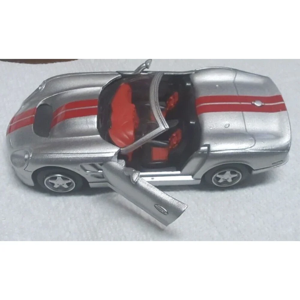 Vintage DieCast 2000 Shelby Series 1 Silver Red Stripe 1:32 Scale New Ray Brand